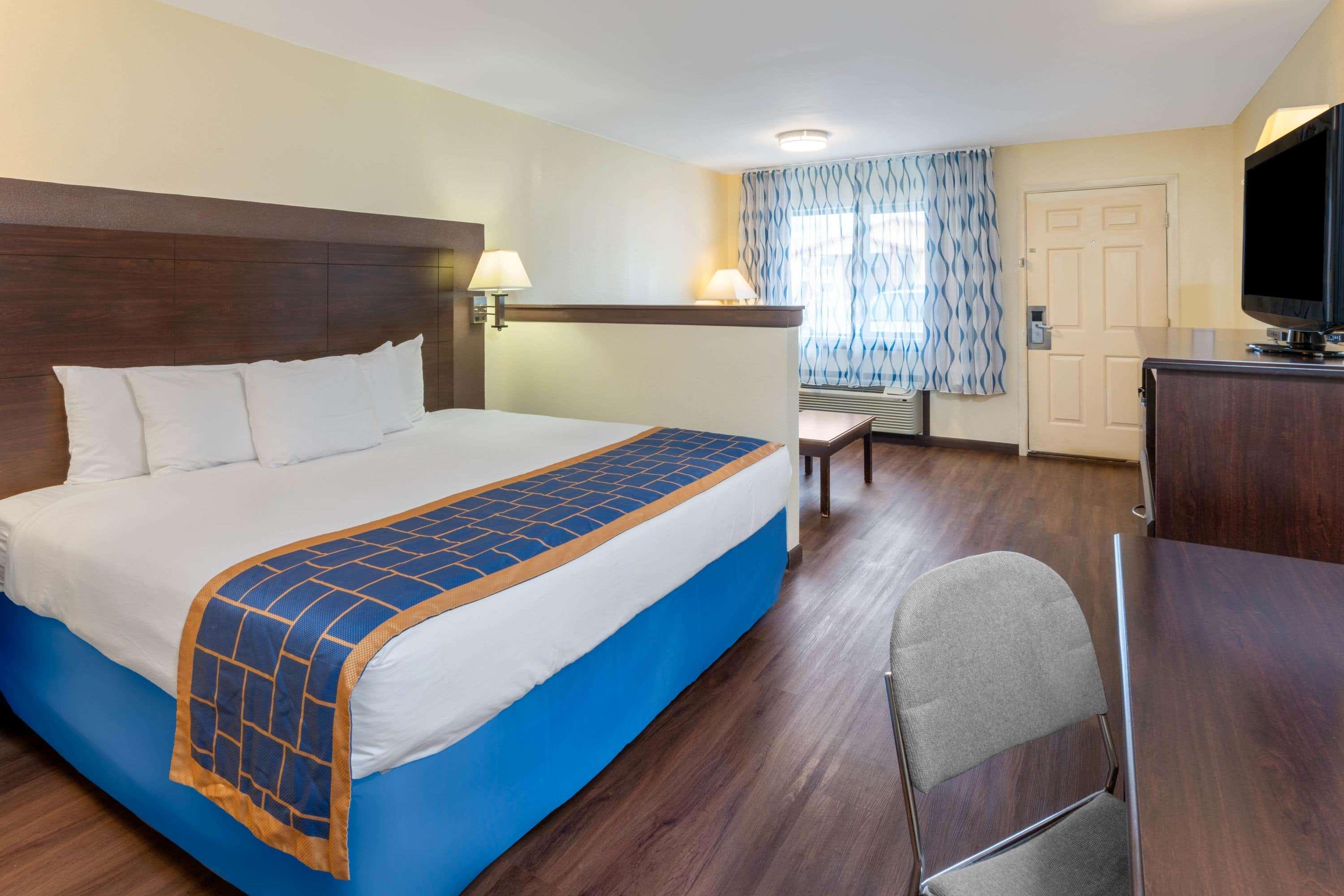 Days Inn By Wyndham Grants Eksteriør billede